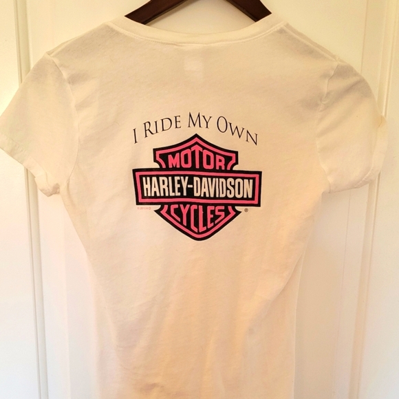 Harley-Davidson Tops - 🖤 Harley-Davidson 'I Ride My Own' Tee – Empowering Women’s Biker Shirt